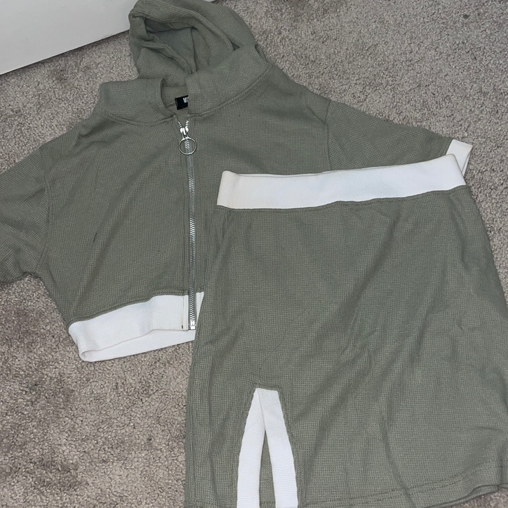 Misguided Petite Set